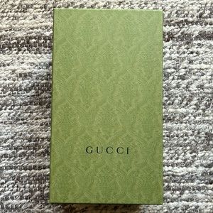 Gucci Box: Beautiful Green Embossed Empty Shoe Box